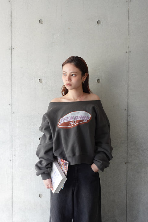 オフショルルーズスウェット